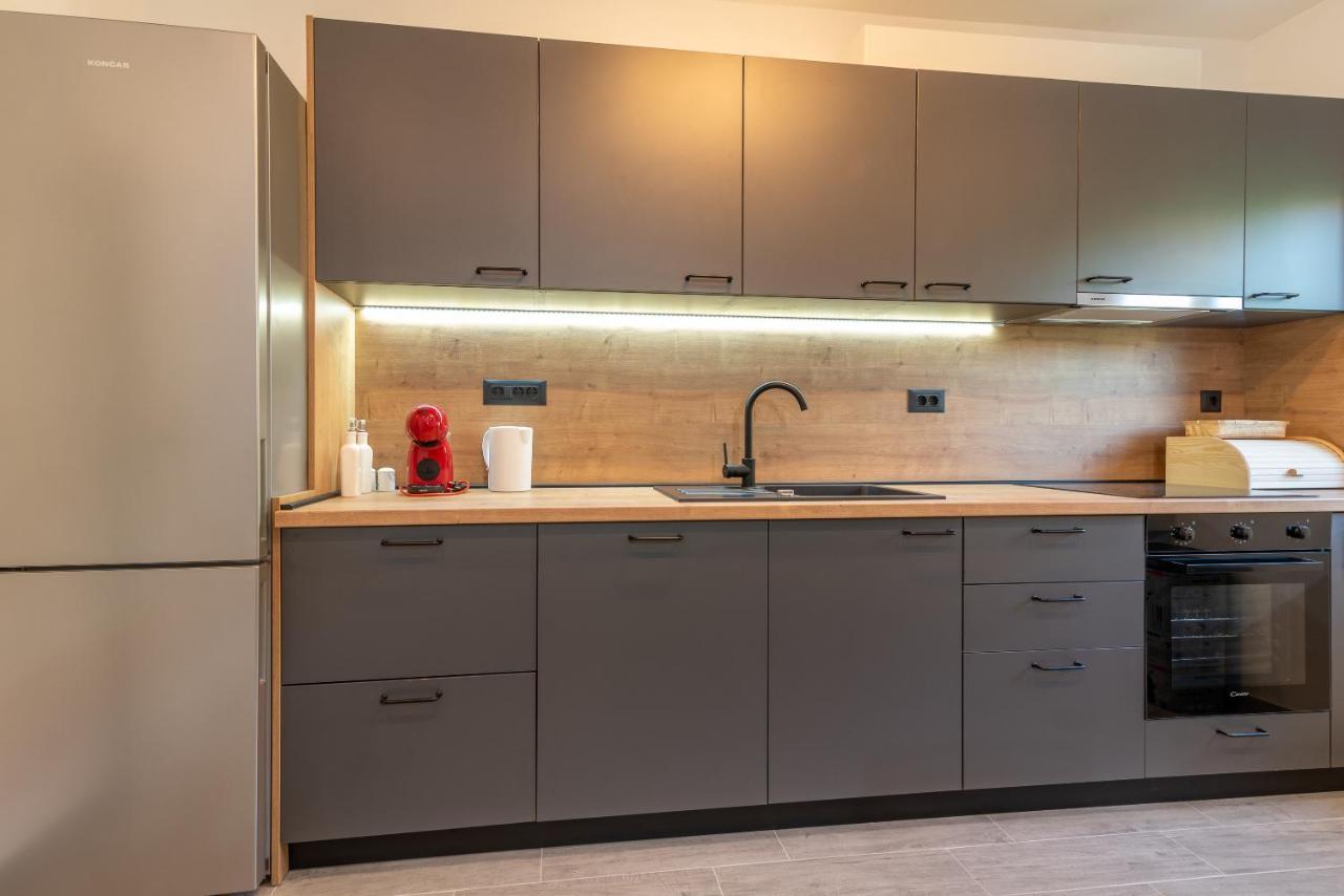 Apartman Galeb Трогір Екстер'єр фото