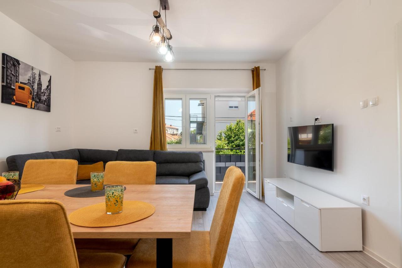 Apartman Galeb Трогір Екстер'єр фото