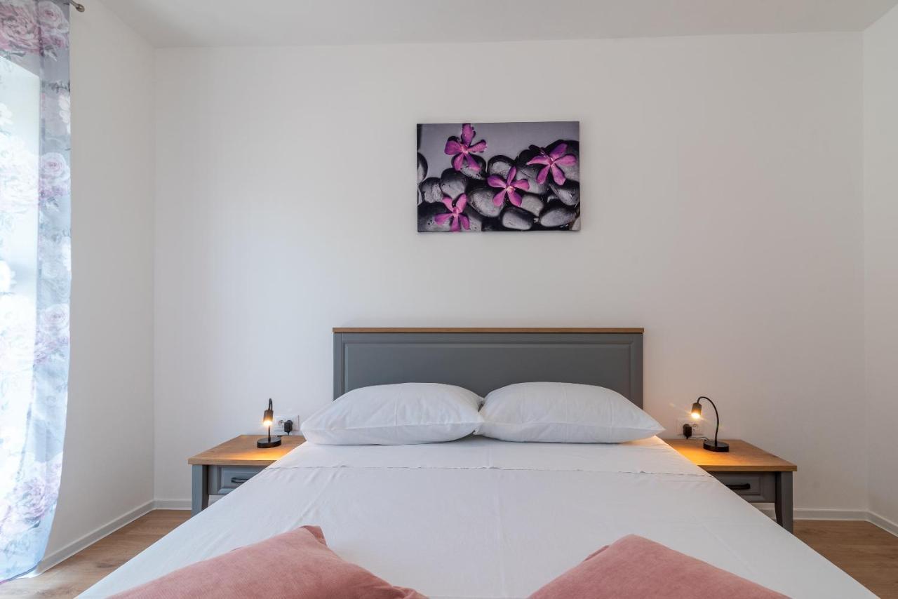 Apartman Galeb Трогір Екстер'єр фото
